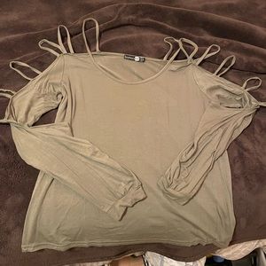 Long sleeved “open arm” shirt